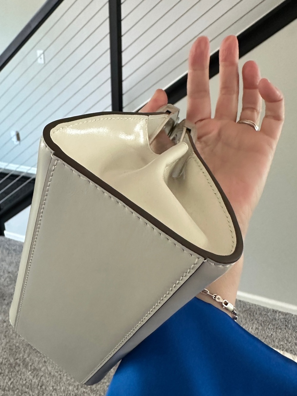 Cult Gaia Nadia Sculptural Ring Handle Bag | Off White | Silver | Dust Bag - Picture 5 of 12